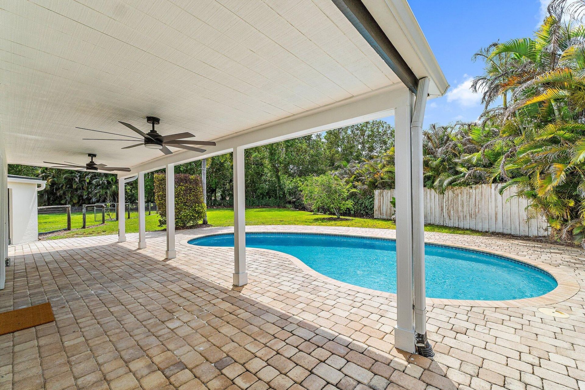 12090 N 164th Ct Court N, Jupiter Farms, FL 33478 Photo