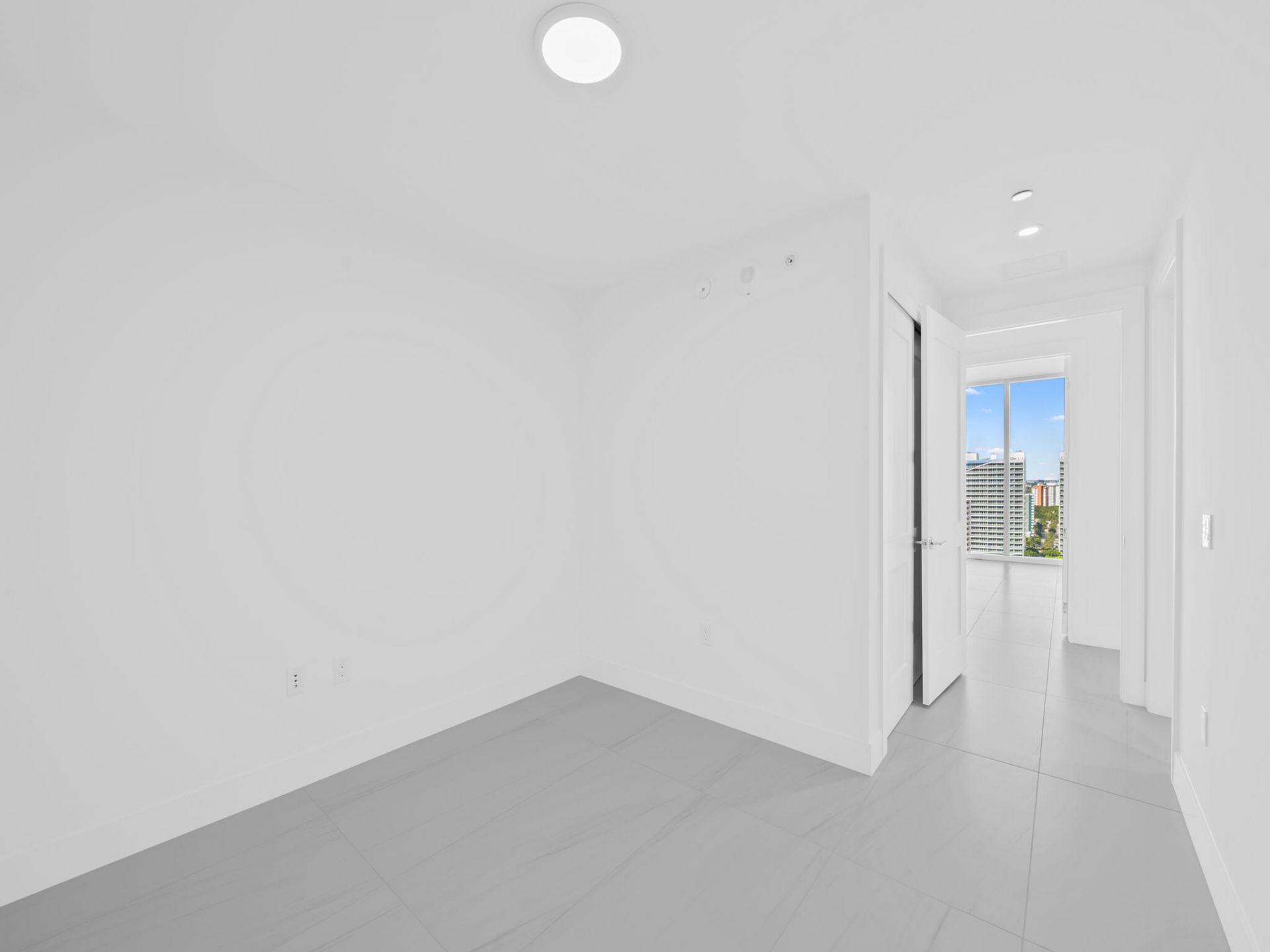 151 N Seabreeze Boulevard, Unit 1904e, Fort Lauderdale, FL 33304 Photo