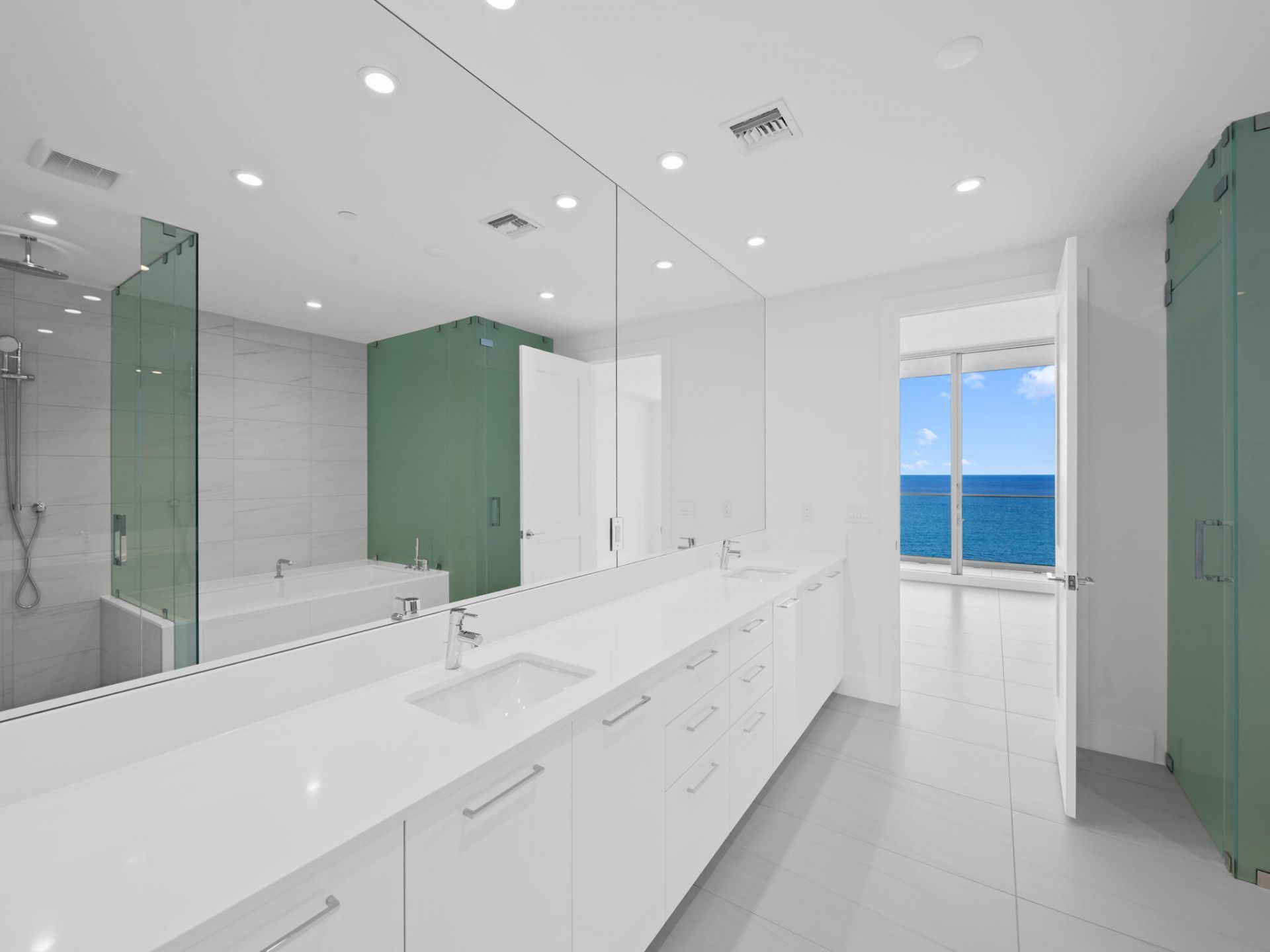 151 N Seabreeze Boulevard, Unit 1904e, Fort Lauderdale, FL 33304 Photo