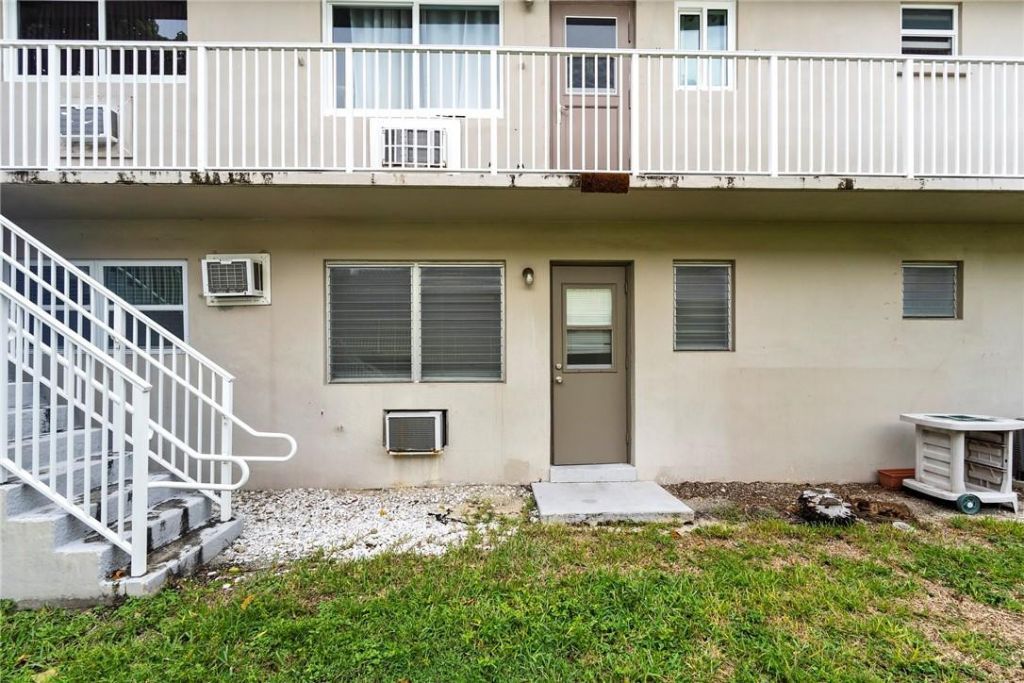 2130 NE 42nd Court, Unit 4, Lighthouse Point, FL 33064 Photo