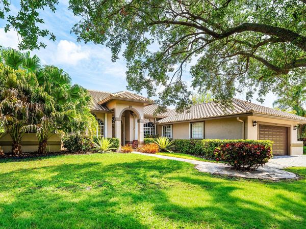 11600 NW 5th Street, Plantation, FL 33325