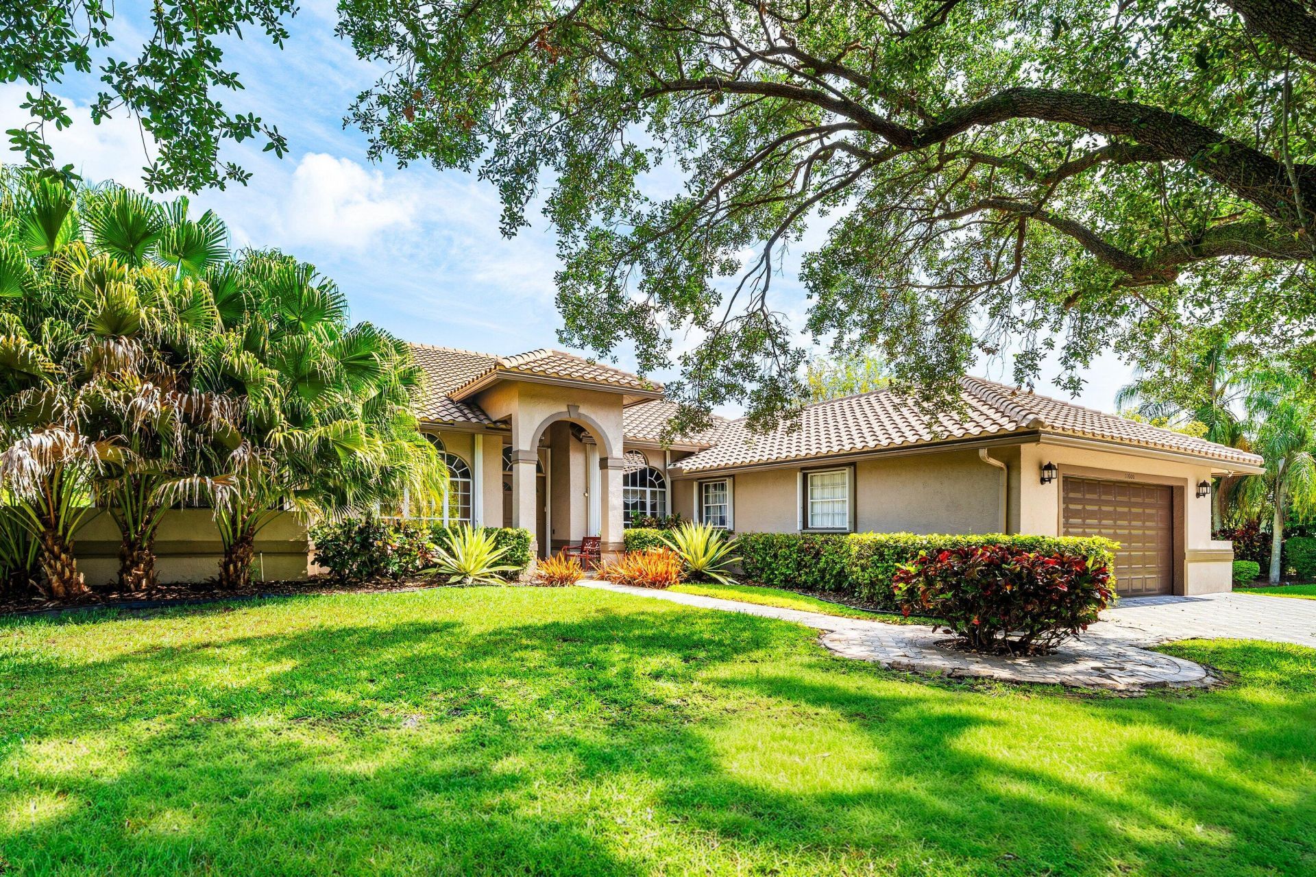 11600 NW 5th Street, Plantation, FL 33325 Photo