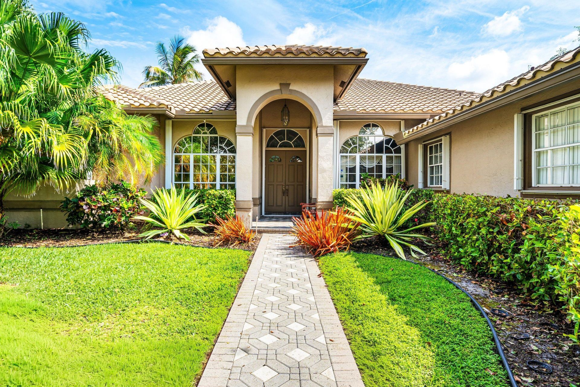 11600 NW 5th Street, Plantation, FL 33325 Photo
