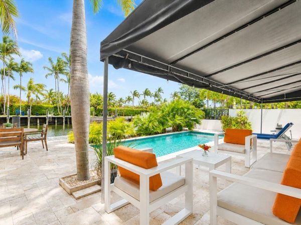 325 Coconut Isle Drive, Fort Lauderdale, FL 33301