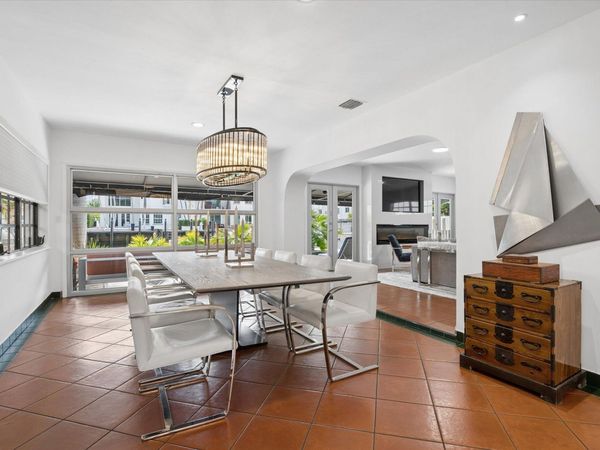 325 Coconut Isle Drive, Fort Lauderdale, FL 33301