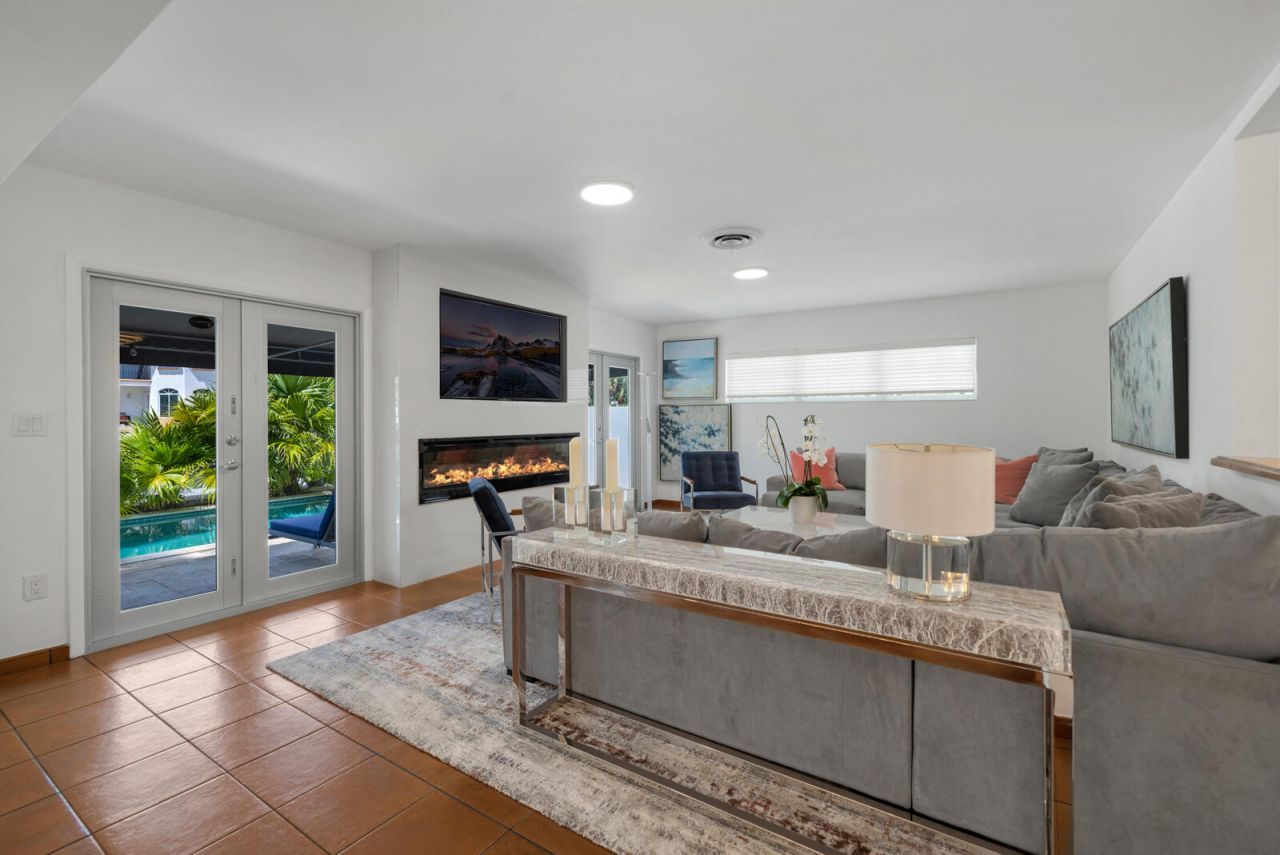 325 Coconut Isle Drive, Fort Lauderdale, FL 33301 Photo
