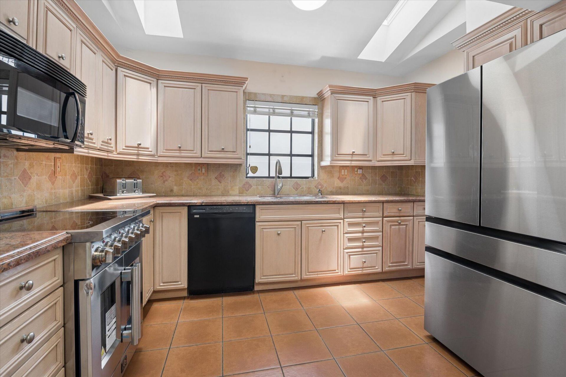 325 Coconut Isle Drive, Fort Lauderdale, FL 33301 Photo