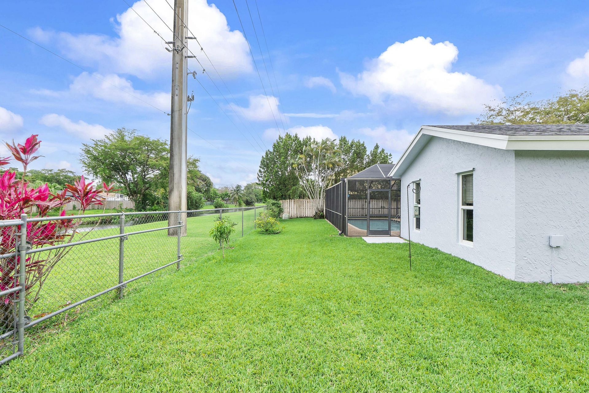 1320 NW 76th Avenue, Plantation, FL 33322 Photo