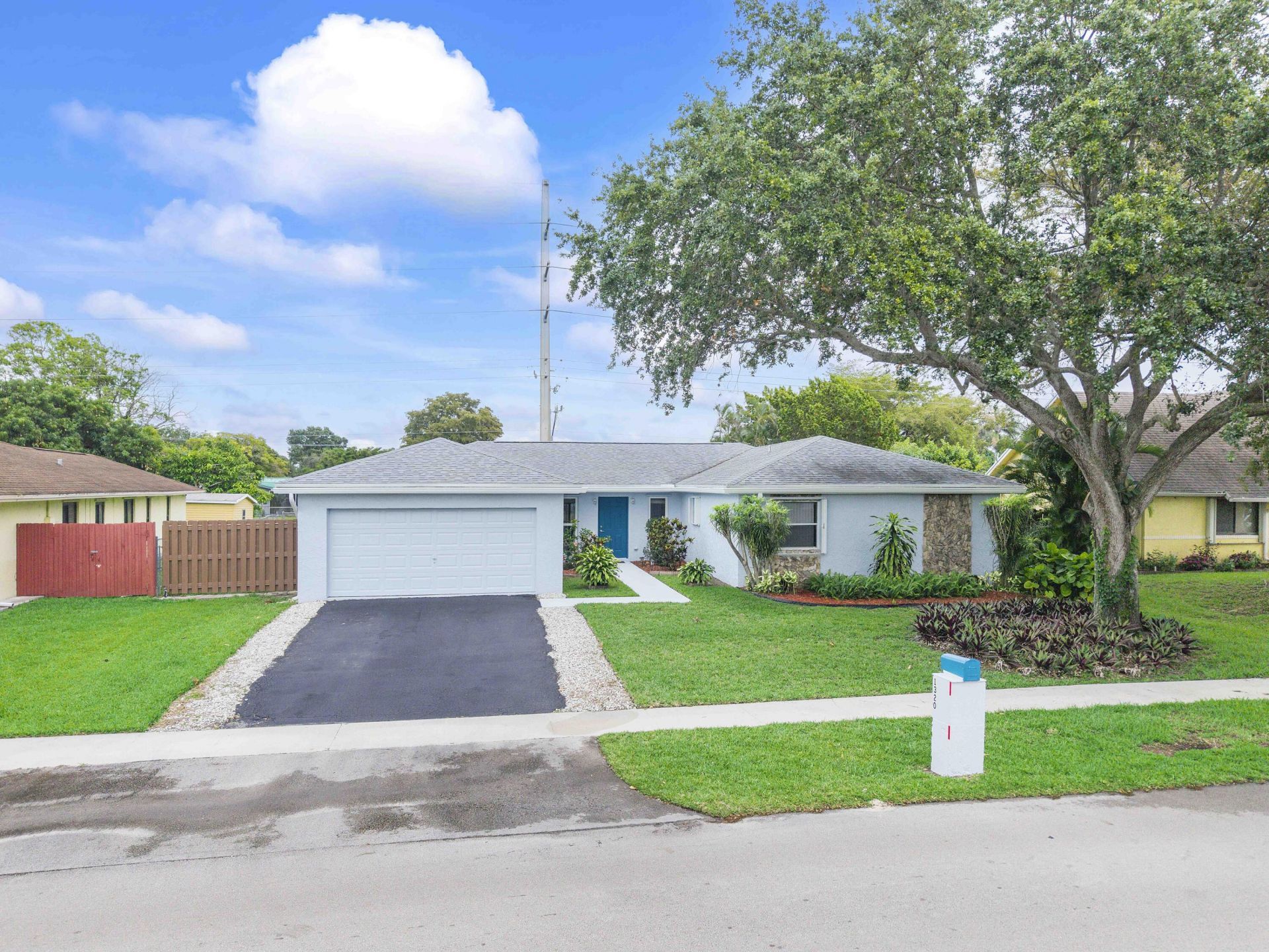 1320 NW 76th Avenue, Plantation, FL 33322 Photo