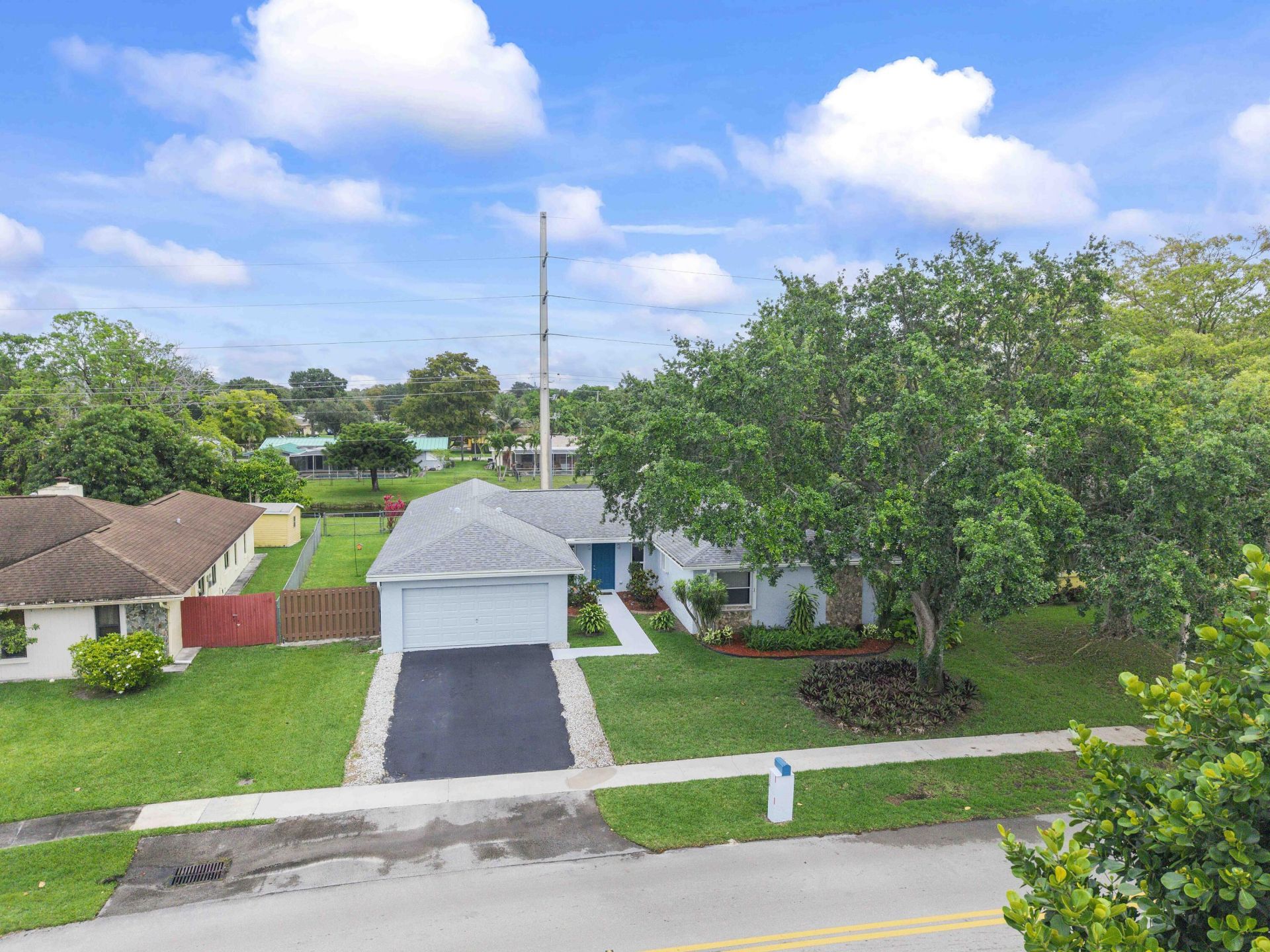 1320 NW 76th Avenue, Plantation, FL 33322 Photo