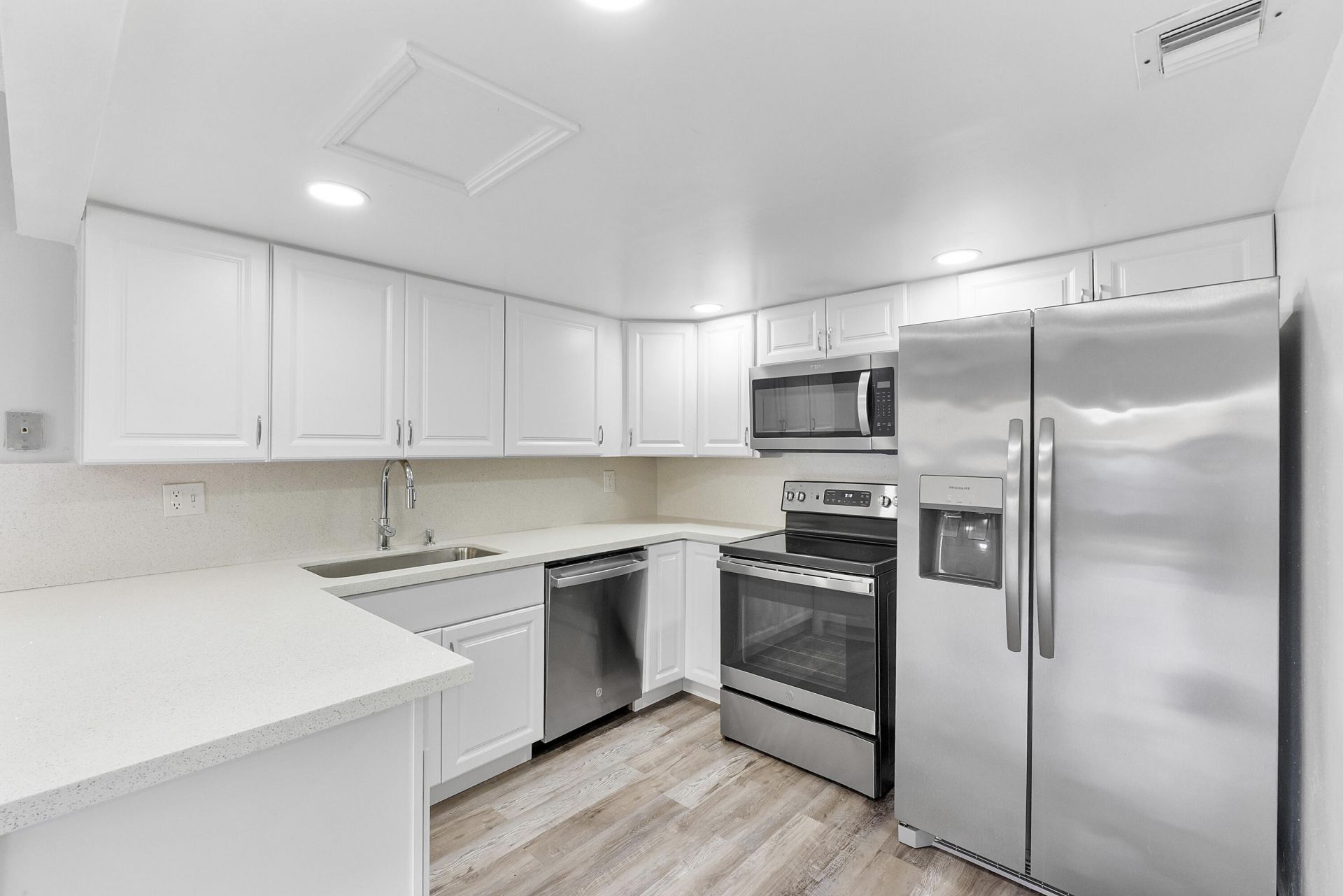 6659 SW 41st Place, Unit 38, Davie, FL 33314 Photo