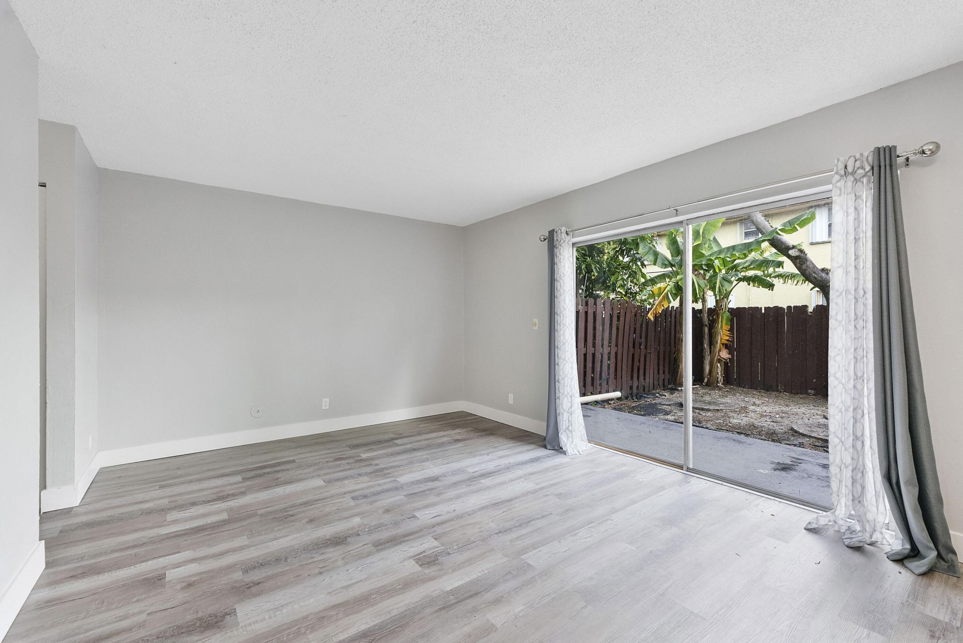 6659 SW 41st Place, Unit 38, Davie, FL 33314 Photo
