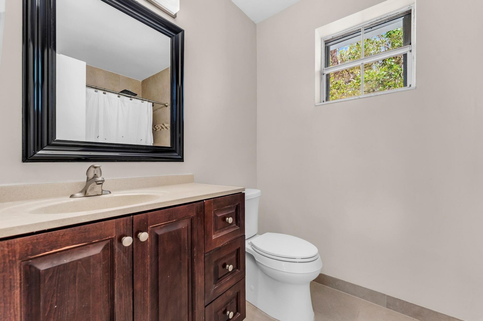 9855 NW 2nd Court, Plantation, FL 33324 Photo
