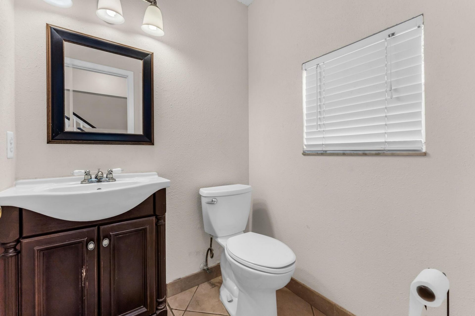 9855 NW 2nd Court, Plantation, FL 33324 Photo