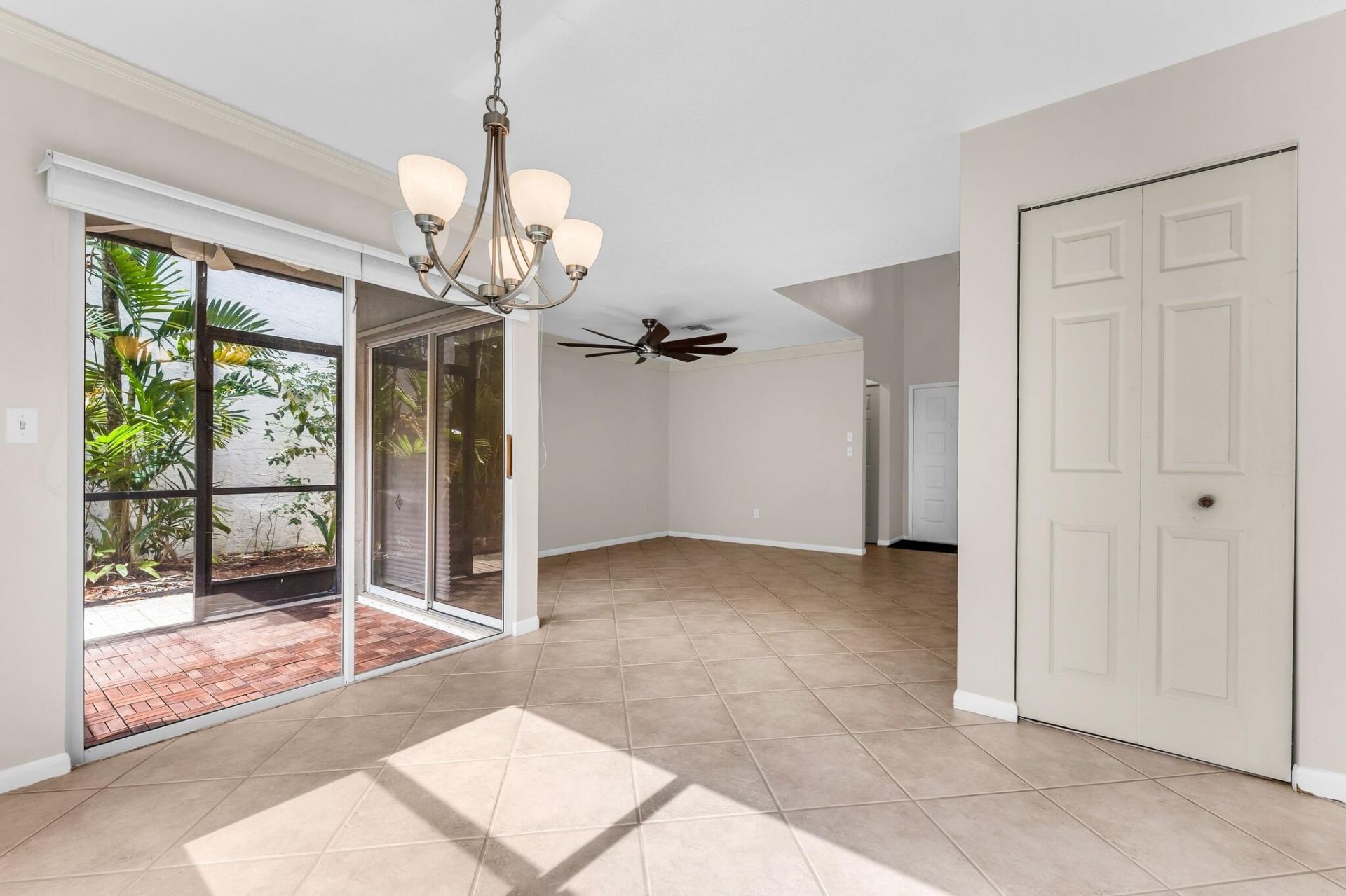 9855 NW 2nd Court, Plantation, FL 33324 Photo