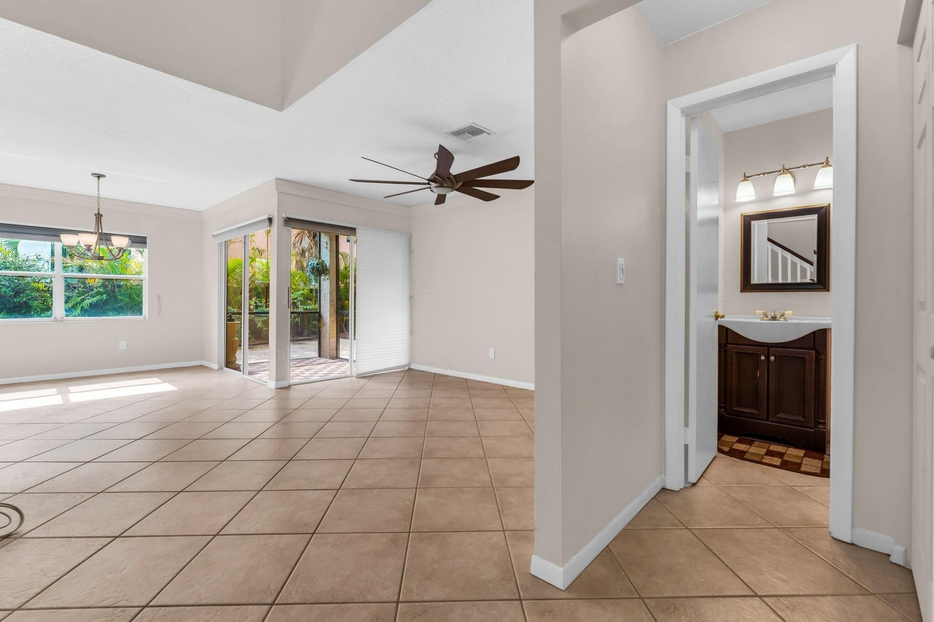 9855 NW 2nd Court, Plantation, FL 33324 Photo