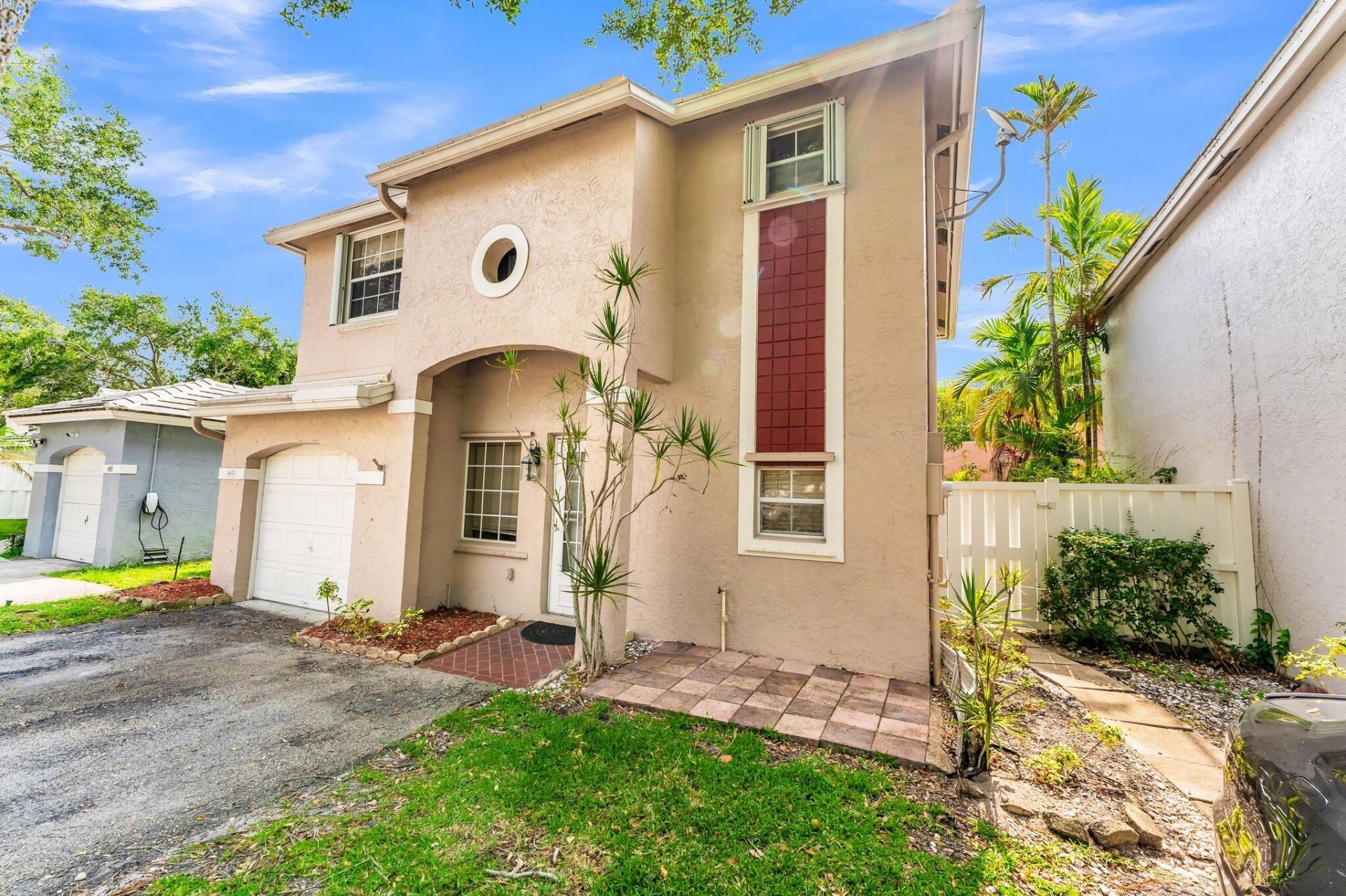 9855 NW 2nd Court, Plantation, FL 33324 Photo