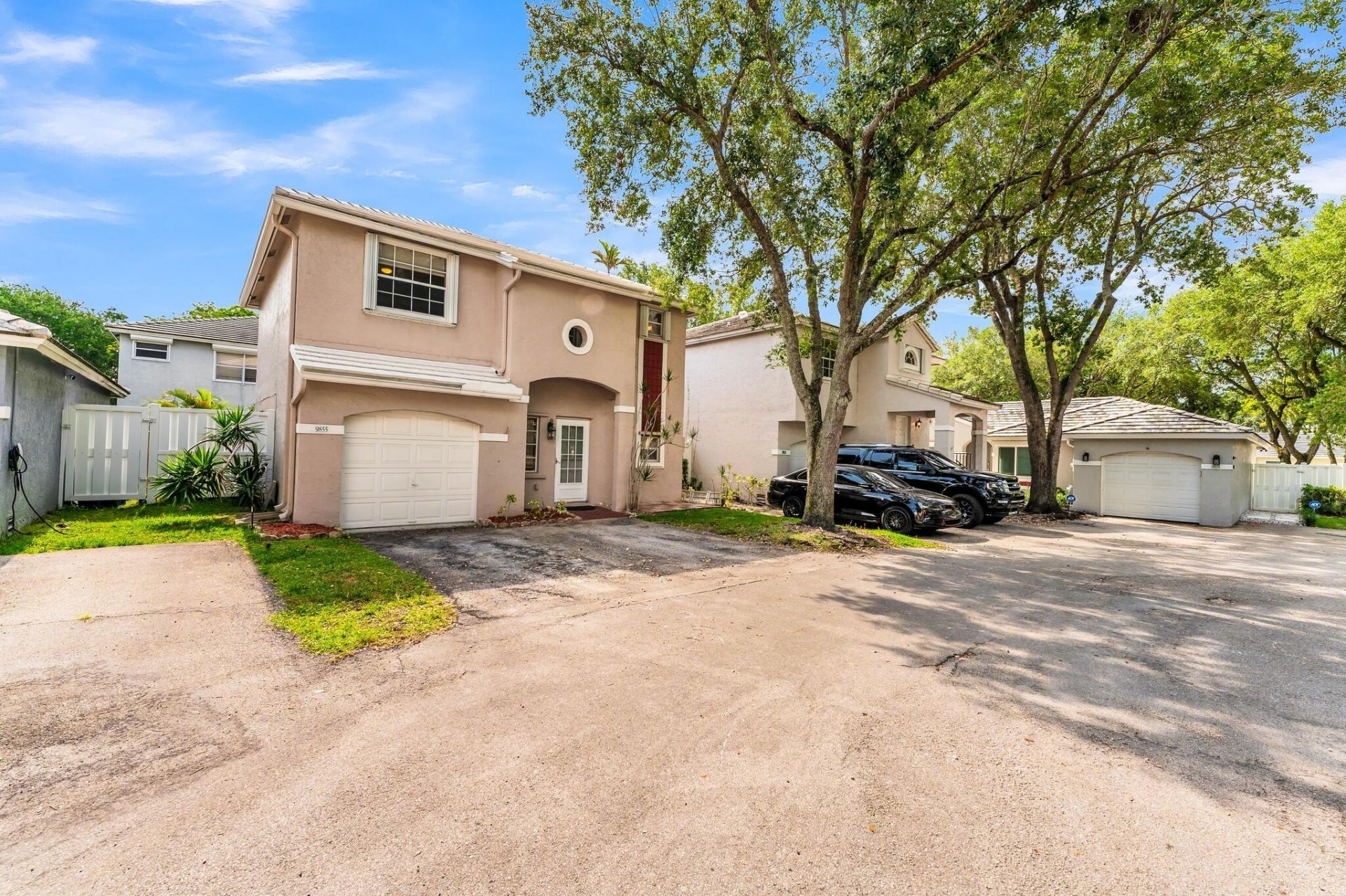 9855 NW 2nd Court, Plantation, FL 33324 Photo