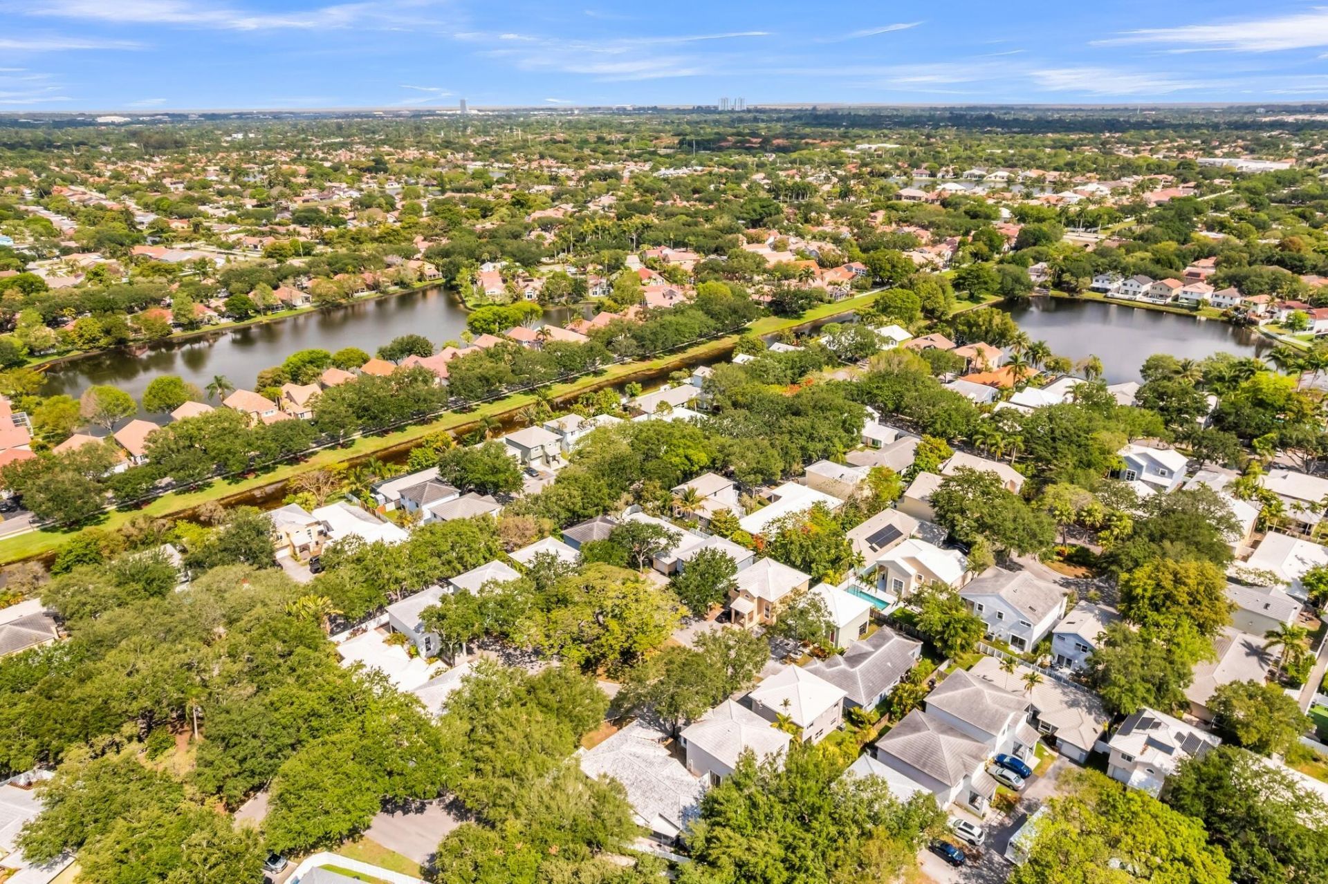 9855 NW 2nd Court, Plantation, FL 33324 Photo