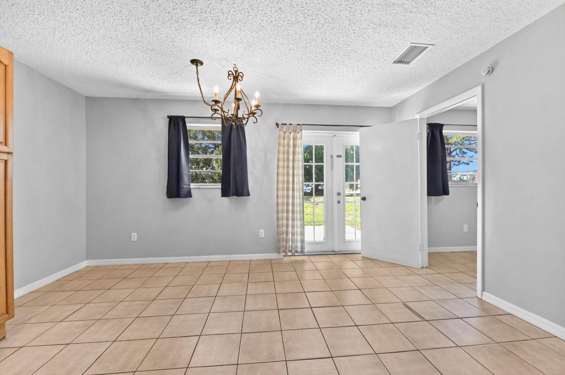 4548 SE Salvatori Road, Stuart, FL 34997 Photo