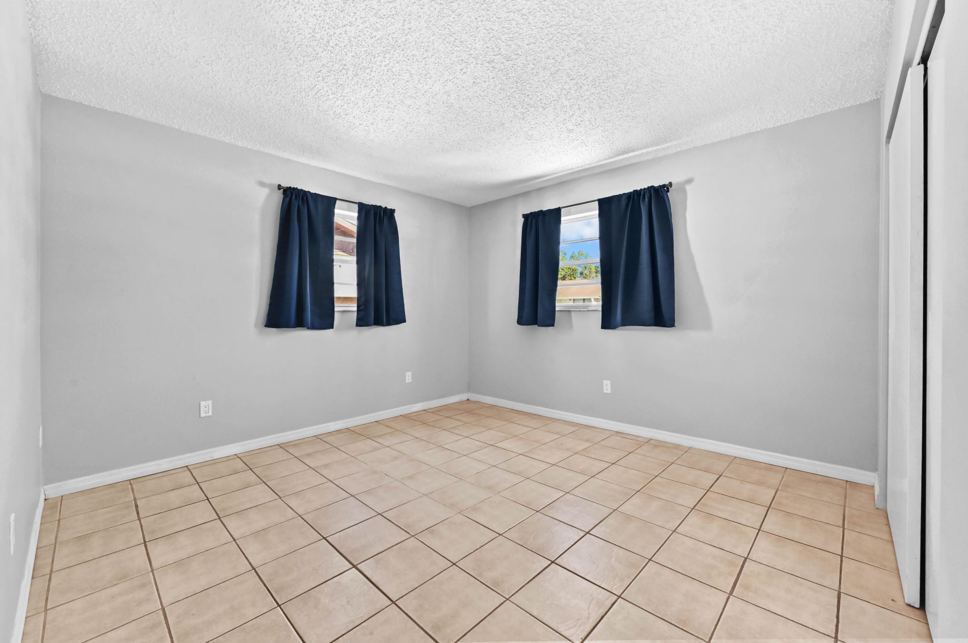 4548 SE Salvatori Road, Stuart, FL 34997 Photo