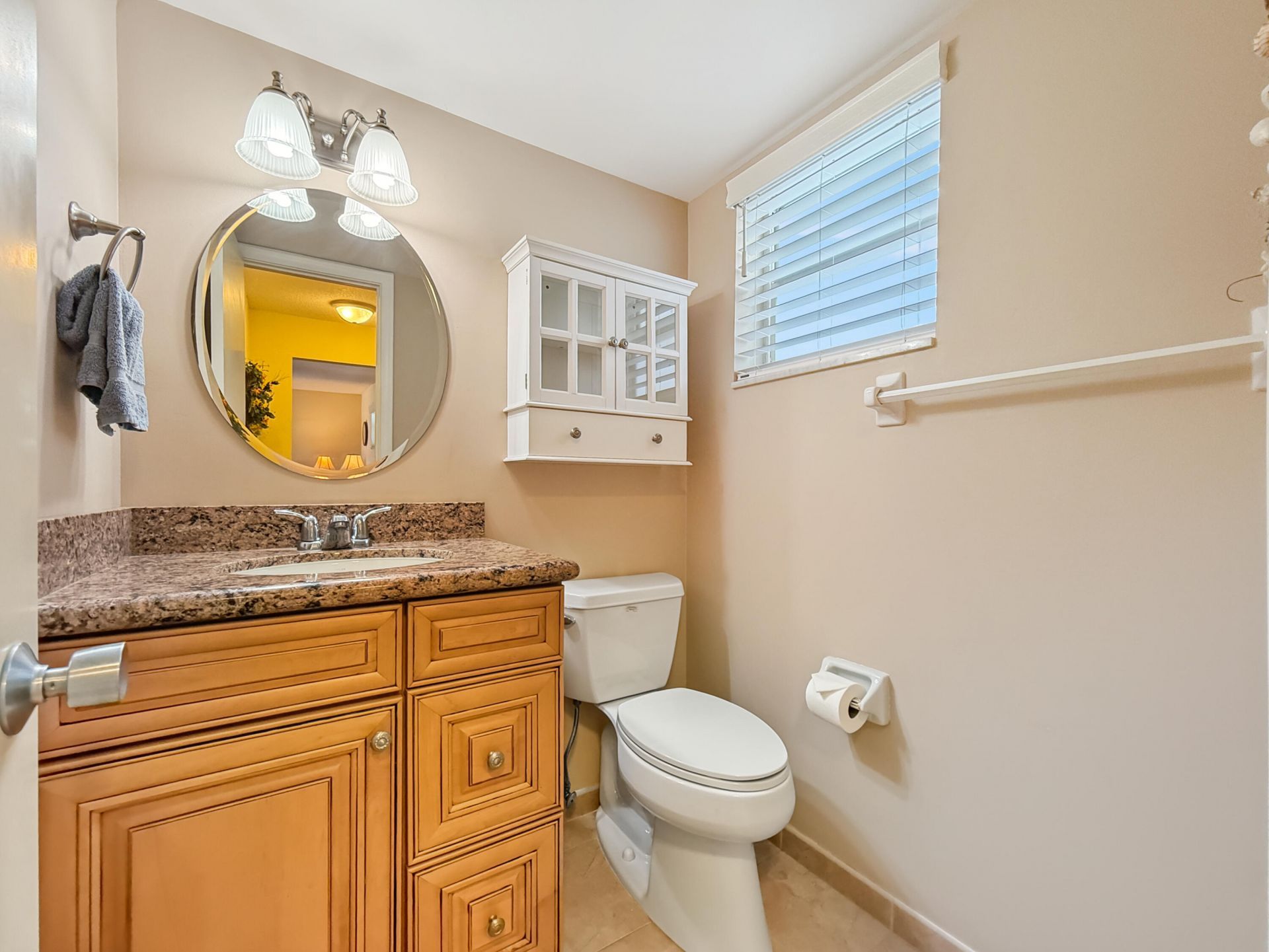 8 Colonial Club Drive, Unit 303, Boynton Beach, FL 33435 Photo