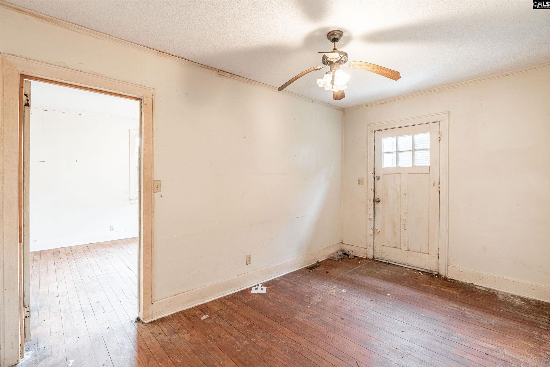4604 Ridgewood Avenue  Photo 7