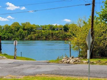 No Water Street, Lewiston, NY 14092