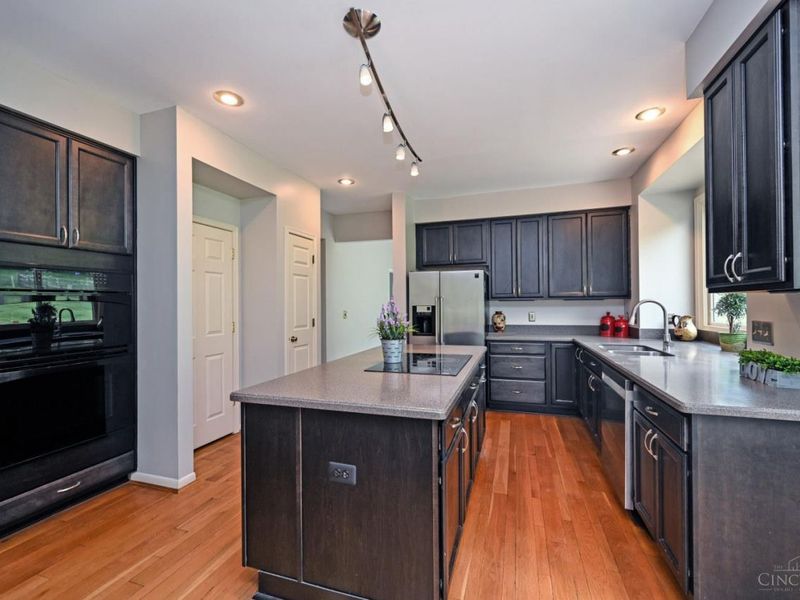 8882 Timberchase Court, West Chester, OH 45069 Photo 12