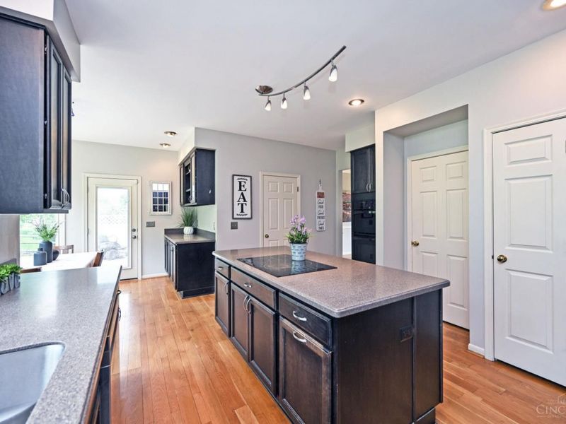 8882 Timberchase Court, West Chester, OH 45069 Photo 14