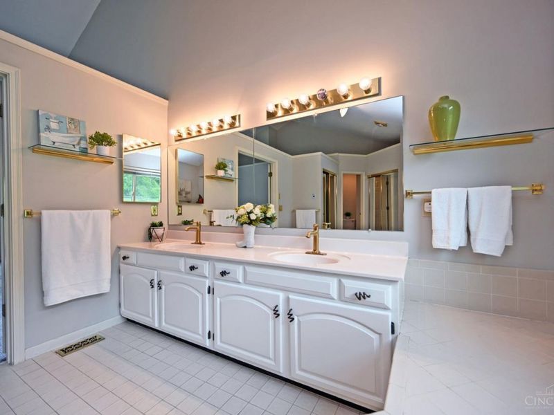 8882 Timberchase Court, West Chester, OH 45069 Photo 32