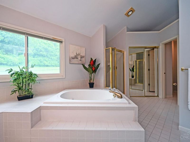 8882 Timberchase Court, West Chester, OH 45069 Photo 33