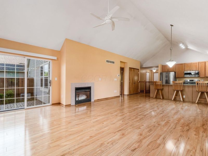 6993 Greensview Village Drive, Canal Winchester, OH 43110 Photo 18
