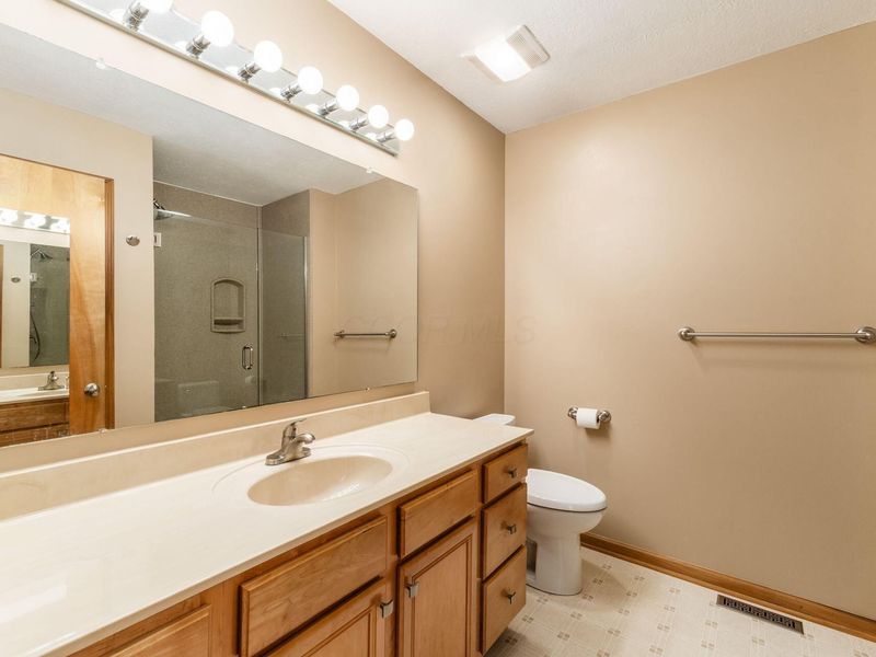 6993 Greensview Village Drive, Canal Winchester, OH 43110 Photo 24