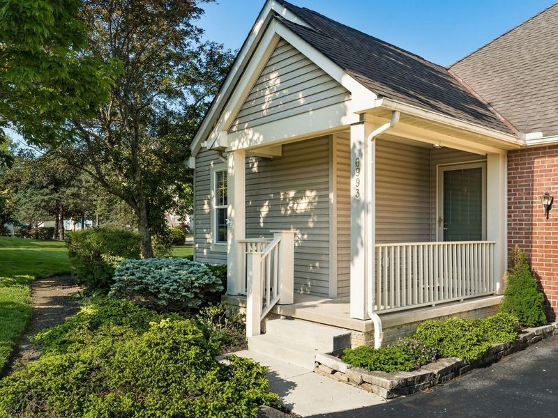 6993 Greensview Village Drive, Canal Winchester, OH 43110 Photo 3