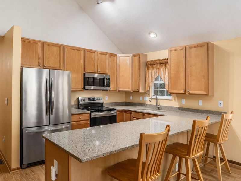 6993 Greensview Village Drive, Canal Winchester, OH 43110 Photo 7