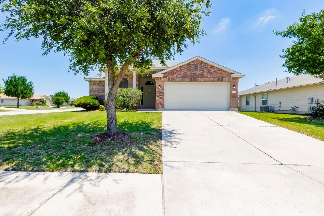 2701 Hearthsong Loop, Round Rock, TX 78665 Main Photo