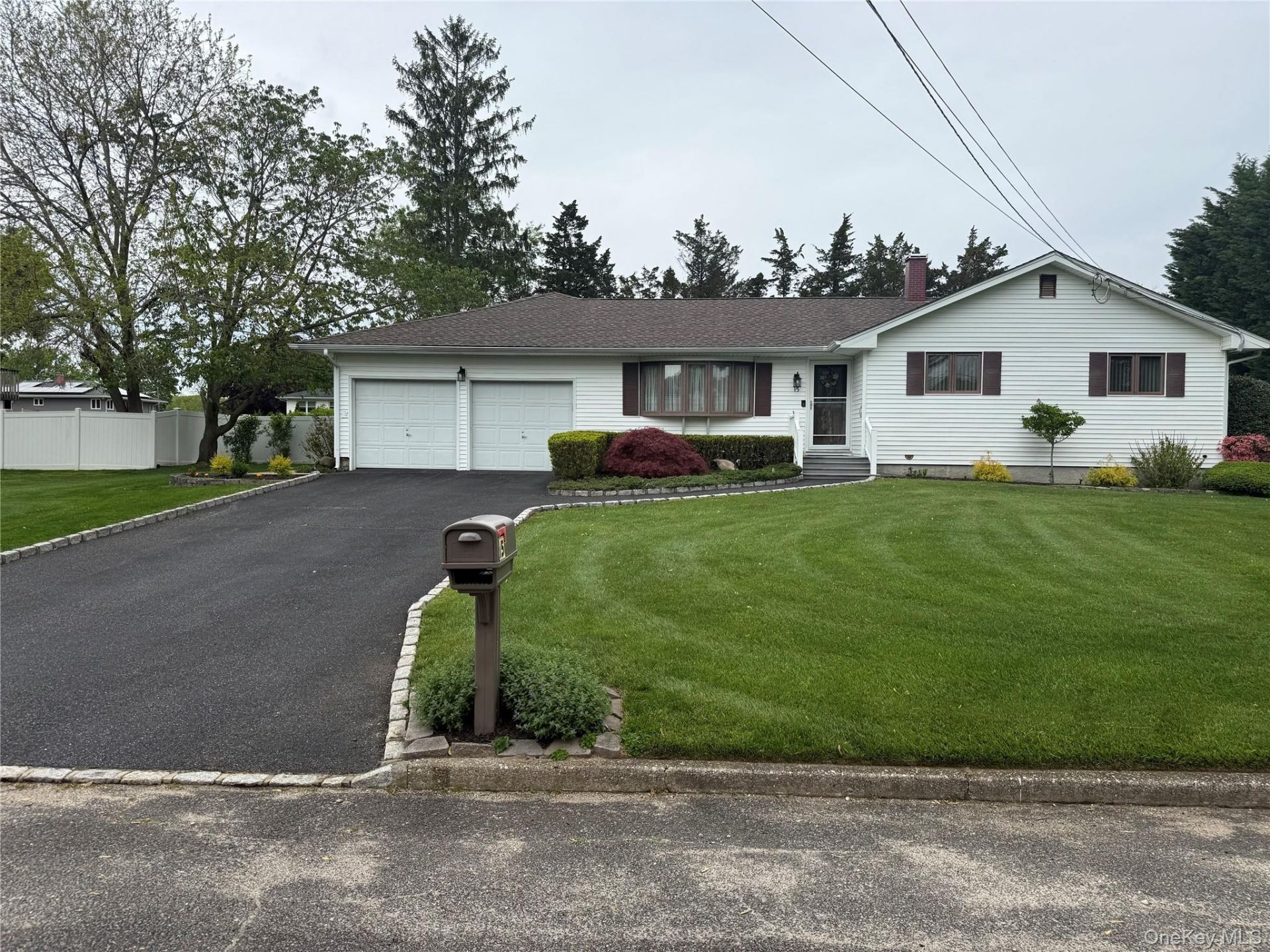 15 Donald Street , Port Jefferson Station, NY 11776 Main Photo