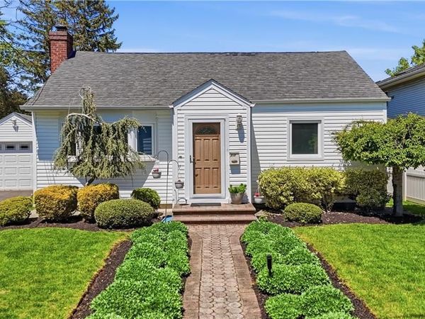 15 Russel Avenue , Bethpage, NY 11714