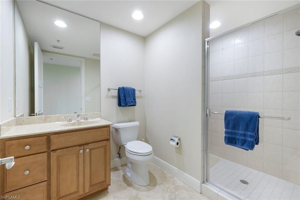 265 Indies Way, Unit 904, Naples, FL 34110 Photo