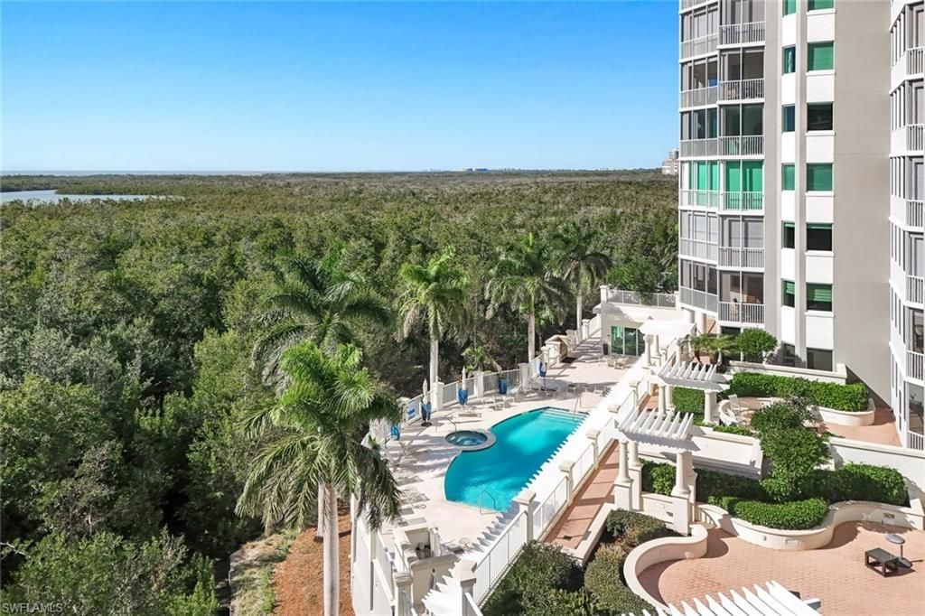 265 Indies Way, Unit 904, Naples, FL 34110 Photo