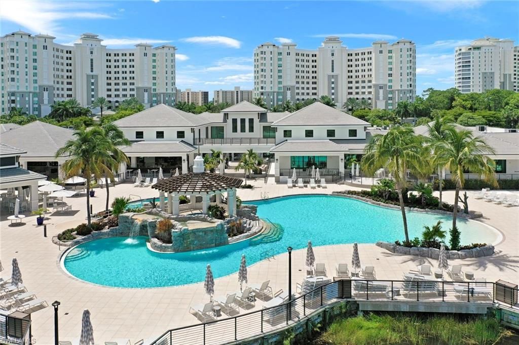265 Indies Way, Unit 904, Naples, FL 34110 Photo