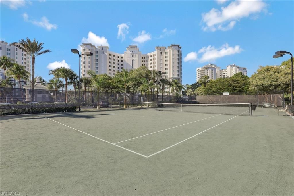 265 Indies Way, Unit 904, Naples, FL 34110 Photo