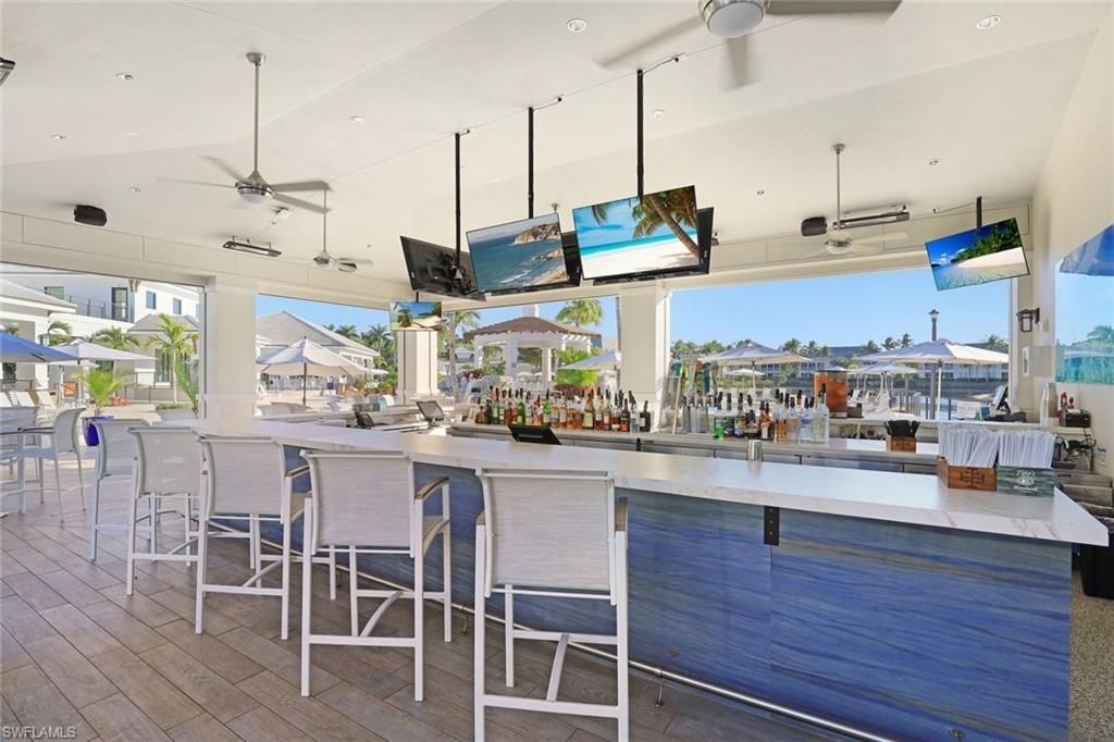 265 Indies Way, Unit 904, Naples, FL 34110 Photo