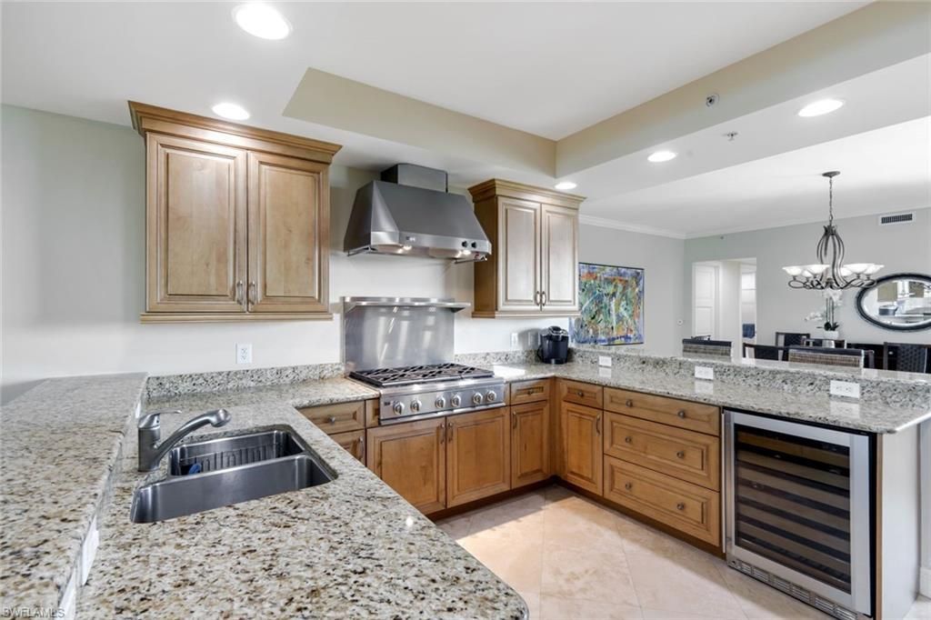 265 Indies Way, Unit 904, Naples, FL 34110 Photo