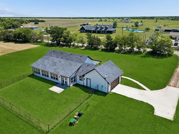2584 County Road 2134 Road, Caddo Mills, TX 75135