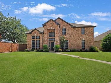 8972 Kennsington Street, Frisco, TX 75036