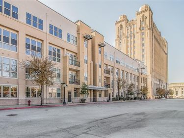 201 W Lancaster Avenue, Unit 203, Fort Worth, TX 76102