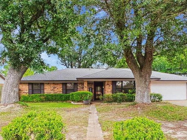 710 Bunny Rabbit Road, Athens, TX 75751