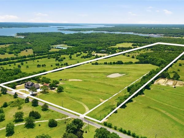 958 Cedar Mills Road, Gordonville, TX 76245